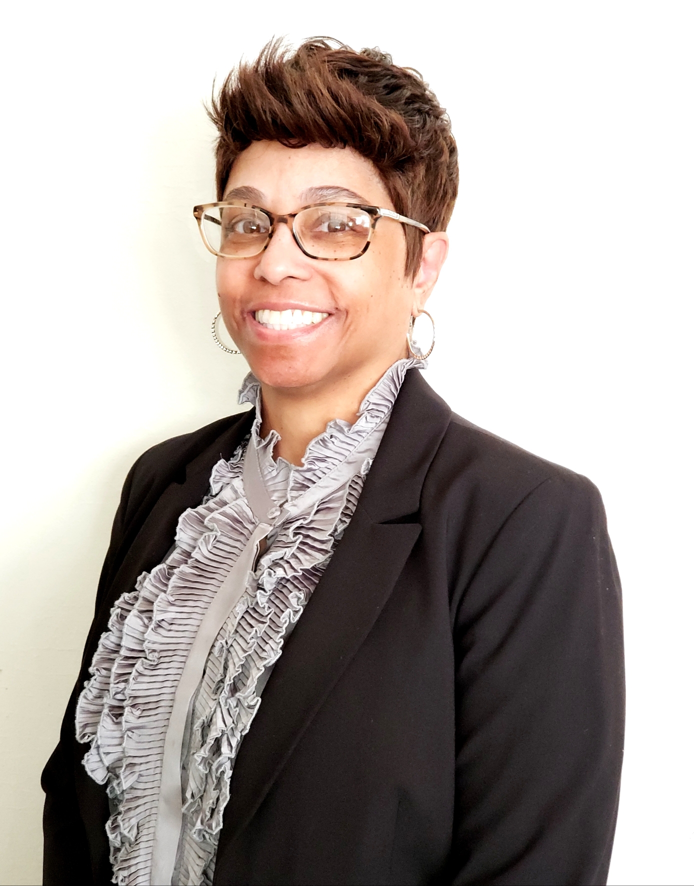 Joy Williams Headshot